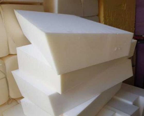 راهنمای استفاده از اسفنج 35 کیلویی مبل